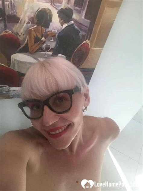 Blonde MILF With Glasses Teasing With Nudes Nude Pics XHamster