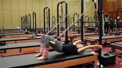 Exerc Cio De Pilates No Reformer Youtube