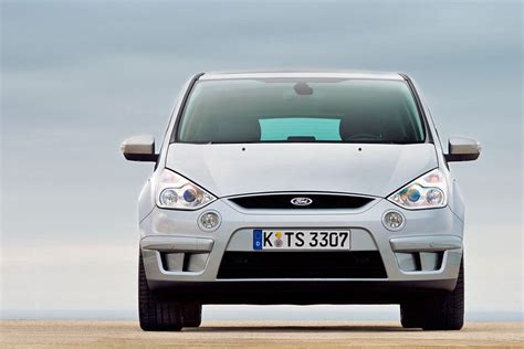 2010 Ford S-MAX and Galaxy MPV Facelift Photos Leaked | Carscoops