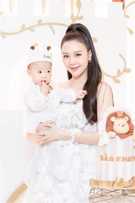 Hot girl Người ấy là ai Vũ Ngọc Châm sinh con thứ hai