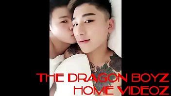 El Esta Tatuado Y Erotico XVIDEOS