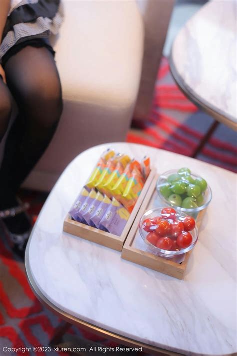 Hit x Hot Vol 7237 幼幼 Page 1 11