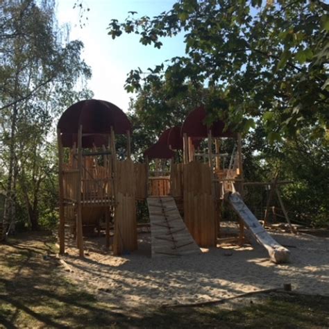 Bild 4 Zum Spielplatz Moritzburg Mehrgenerationenplatz