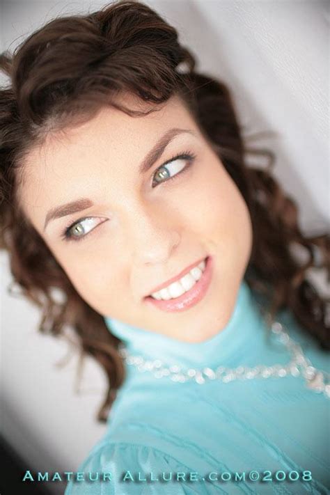 Innocent Teen Blows Cock Swallows Cumshot Porn Pictures XXX Photos