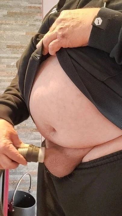 Kurze Pause Bei Der Hausarbeit Gay Amateur Amateur Porn Feat Karlchengeil By FapHouse XHamster