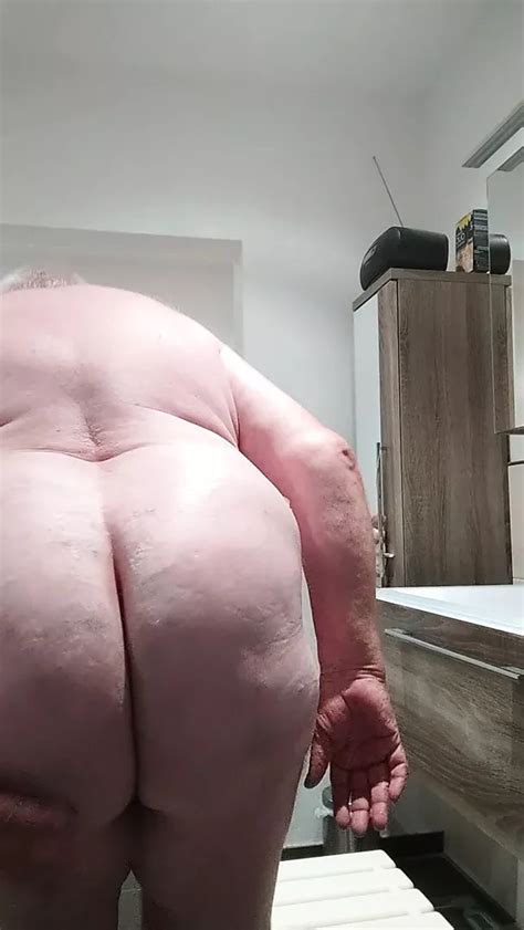 Walking Nude Gay Amateur Amateur Porn Feat Karlchengeil By Faphouse Xhamster