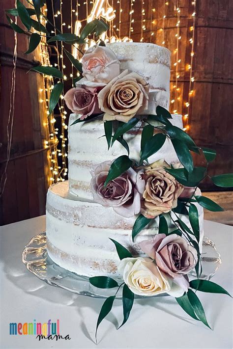 How To Make A Naked Wedding Cake With Fresh Flowers