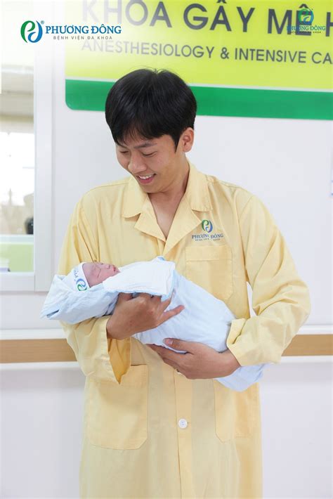 H Nh Tr Nh N Con U L Ng C A Gia Nh Hot Tiktoker Ph M Vinh