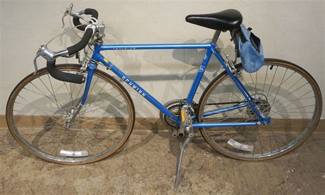 Lot Schwinn Traveler Bicycle