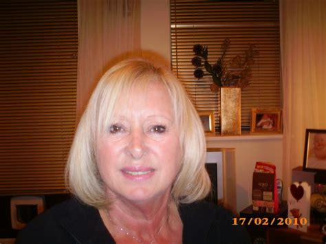 Lyndiloo 64 From Norwich Is A Local Granny Looking For Casual Sex Dirty Granny