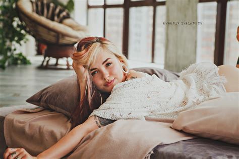 Women Tattoo Blonde In Bed Model HD Wallpaper Rare Gallery