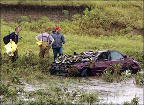 Kansas Flood - Photo 2 - Pictures - CBS News