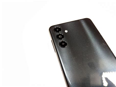 Samsung Galaxy A04s smartphone review - Inexpensive phone with scarce