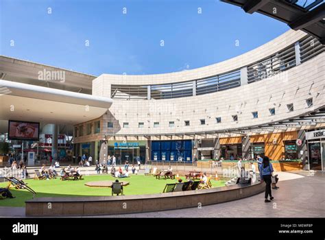 Milton Keynes Shopping Center Hi Res Stock Photography And Images Alamy