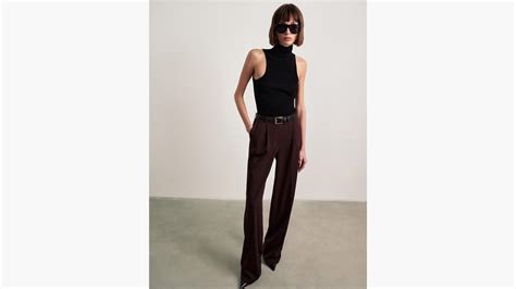 Офисная сирена (Office Siren): описание стиля, тренды, фото | РБК Life