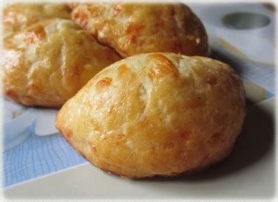 Сочни с сыром и ветчиной : Выпечка несладкая