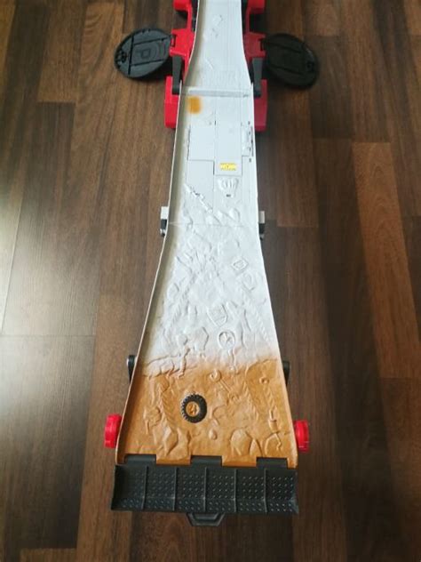 Hot Wheels Monster Truck Pista