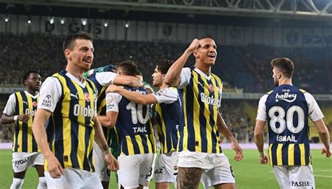 Fenerbahçenin UEFA listesi belli oldu