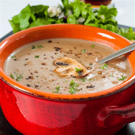 How To Thicken Cream Of Mushroom Soup 10 Easy Ways Happy Muncher