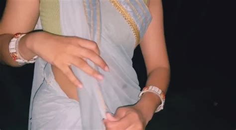 Desi Indian Beautyful Hot Girl Tight Pussy Fuck In Hindi Audio Xxx College Girl With Her