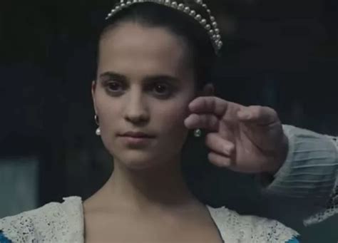 Alicia Vikander Strips Completely Naked And Romps With Her Co Star In