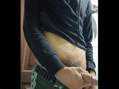 Joven Masturbando Su Gran Polla En Solitario Xvideos