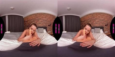 HUNT K Blonde Has Sex With Rich Hunter Who Also Helps Nikky Dream Dream Nikky Tnaflix