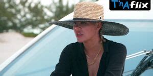 Kourtney Kardashian Thong Bikini Scene In Keeping Up With The Kardashians Tnaflix