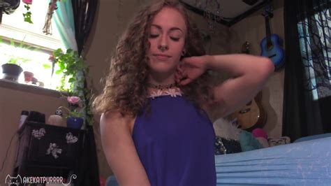 Sexy Ass Worship ThisVid