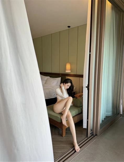 Hình Ảnh Gái Xinh Sexy Mặc Bikini Siêu Nóng Bỏng