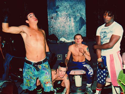 Red Hot Chili Peppers Before A Show In 1988 R OldSchoolCool