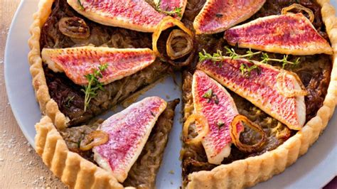 Tarte à loignon aux filets de rougets découvrez les recettes de