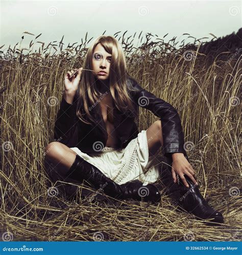 Blonde In Wheat Stock Photo Image Of Attractive Lady 32662534