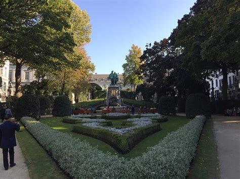 Jardin Du Petit Sablon Brussels Belgium Visiting Jardin Du Petit