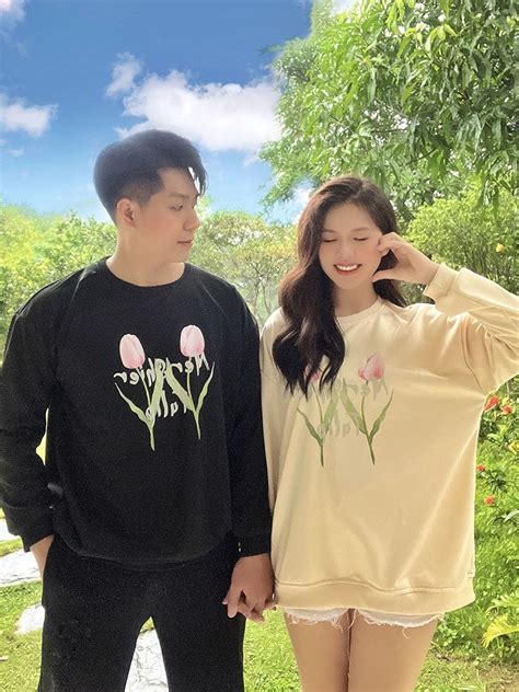 Hot Girl Mu Hoa Kh I Kh Nh Huy N L Y Ch Ng Doanh Nh N Ng Nh T