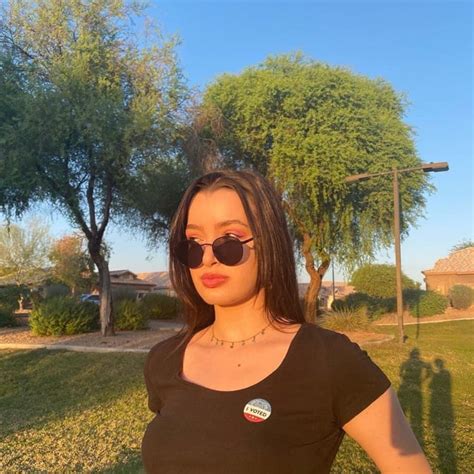 Hot Sexy Ashley Ippolito Bikini Pics