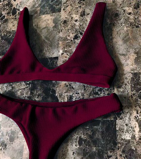 Solid Color Sexy Bikini Swimsuit On Luulla