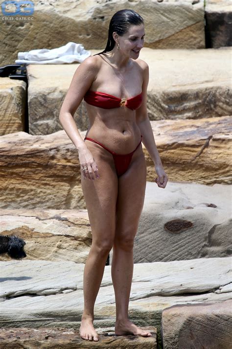 Laura Dundovic Nude Pictures Photos Playboy Naked Topless Fappening