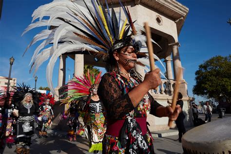 self help graphics and art 12