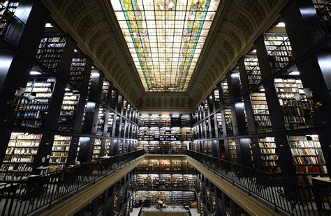 Biblioteca Nacional do Brasil | Mark Charan Newton