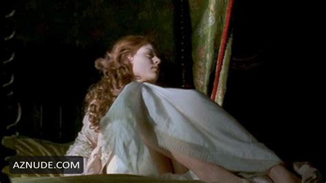 THE BROTHERHOOD OF THE WOLF NUDE SCENES AZNude