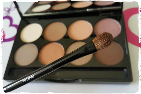 Pastel Nude Far Paleti Makyaj Maceraları