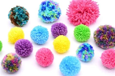 How To Make Yarn Pom Poms With A Pom Pom Maker Ab Crafty