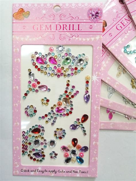 Наклейки стразы (46 фото)