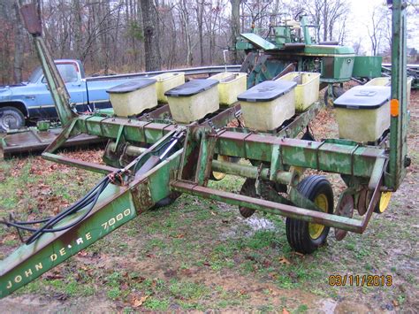 John Deere 7000 Planting And Seeding Planters John Deere Machinefinder