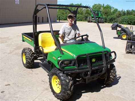 John Deere Xuv D Green Atv S And Gators John Deere Machinefinder