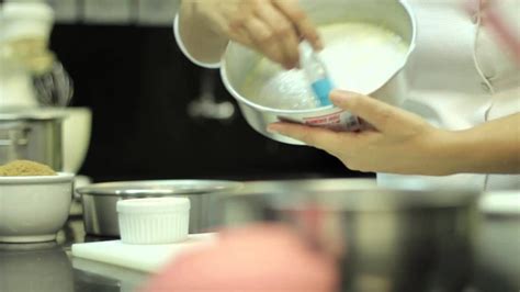 Anna Corinna Naked Cake Pt Youtube