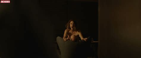 Nadia Townsend Nude Pics Page