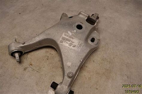 32246510 : Tragarm hinten - Autoparts24