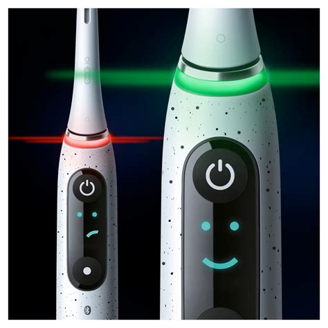 Oral B iO Series 10 elektrische Zahnbürste mit iOSense Magnet